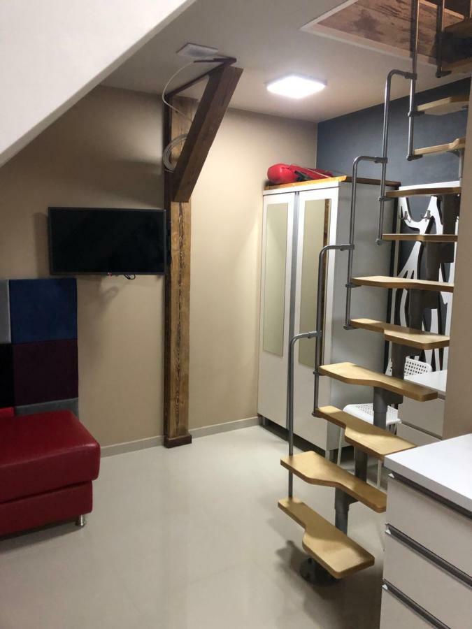 - Loft Pila
